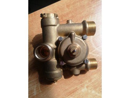 Ventil 3-cestný pro U-002 7101166